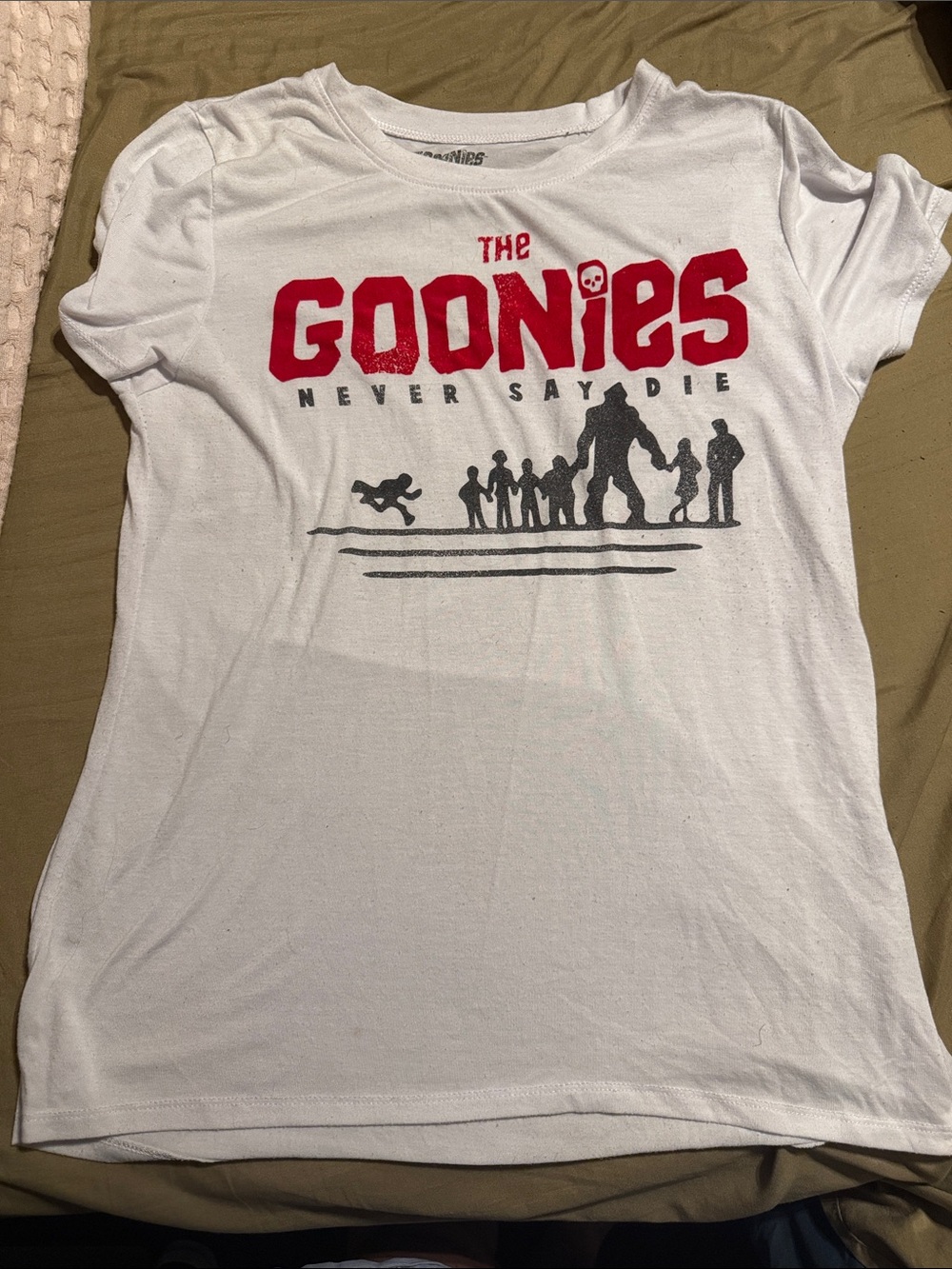 The Goonies T Shirt Womens Large Never Say Die Graphic White Short Sleeve